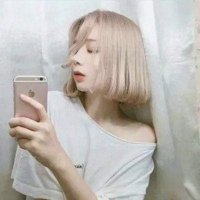 忧郁男孩